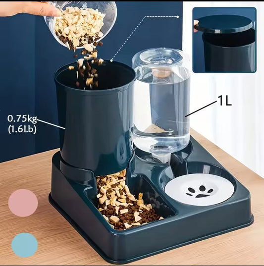 2 in 1 automatic dispenser for food and water, ideal for dogs and cats.

Gravity operation, without electricity.

Perfect to always keep food and water available.

Easy to clean, durable and safe for pets.